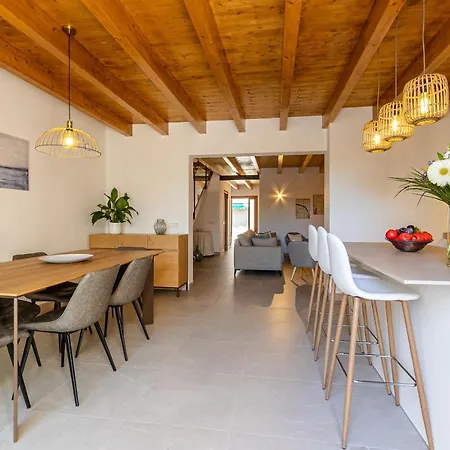 Townhouse Bonany By Homevillas360
